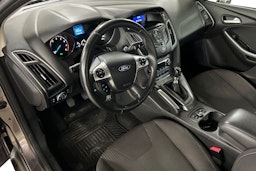 ruskea (beige) Ford Focus 2012 kuva 7.