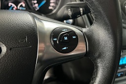 ruskea (beige) Ford Focus 2012 kuva 16.