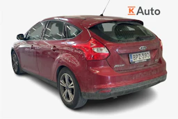 punainen Ford Focus 2013 kuva 2.