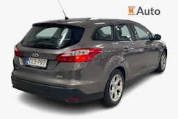 harmaa Ford Focus 2013 kuva 2.