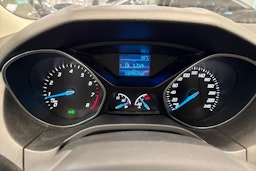 Musta Ford FOCUS 2013 kuva 14.