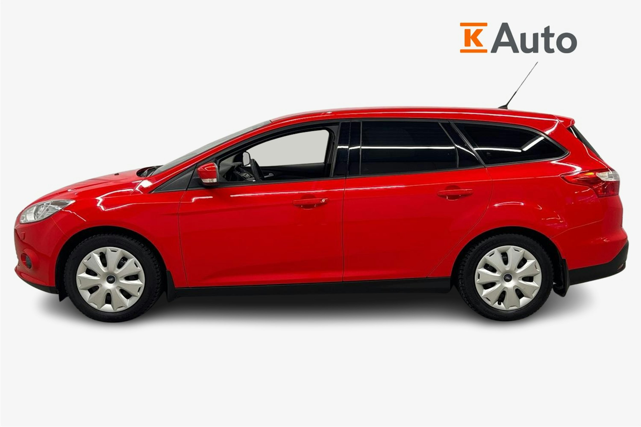 punainen Ford Focus 2013 kuva 5.