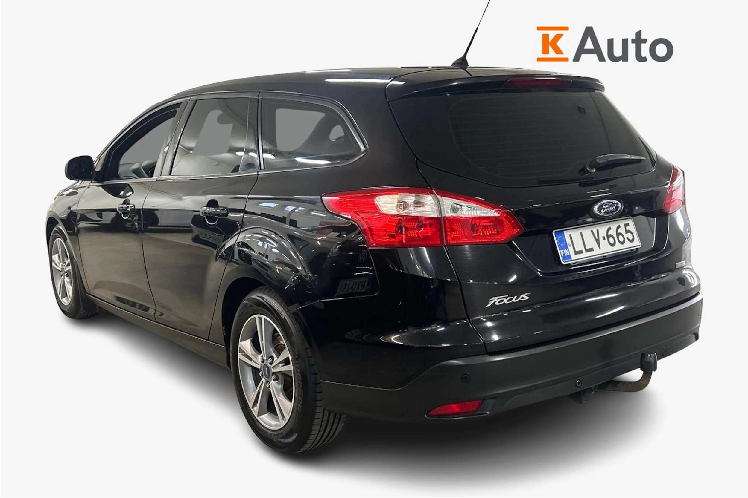 musta Ford Focus 2013 kuva 2.