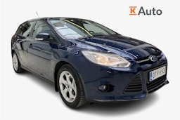 sininen Ford Focus 2013 kuva 1.