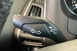 ruskea (beige) Ford Focus 2013 kuva 18.
