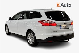 Valkoinen Ford FOCUS 2014 kuva 2.