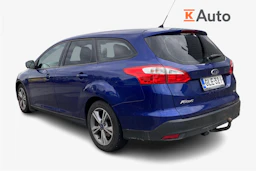 sininen Ford Focus 2014 kuva 2.