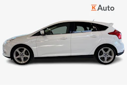 valkoinen Ford Focus 2014 kuva 5.