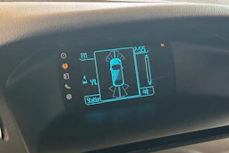 valkoinen Ford Focus 2014 kuva 16.