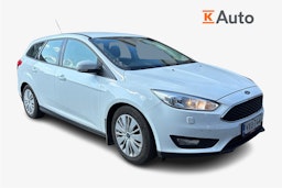 valkoinen Ford Focus 2014 kuva 1.