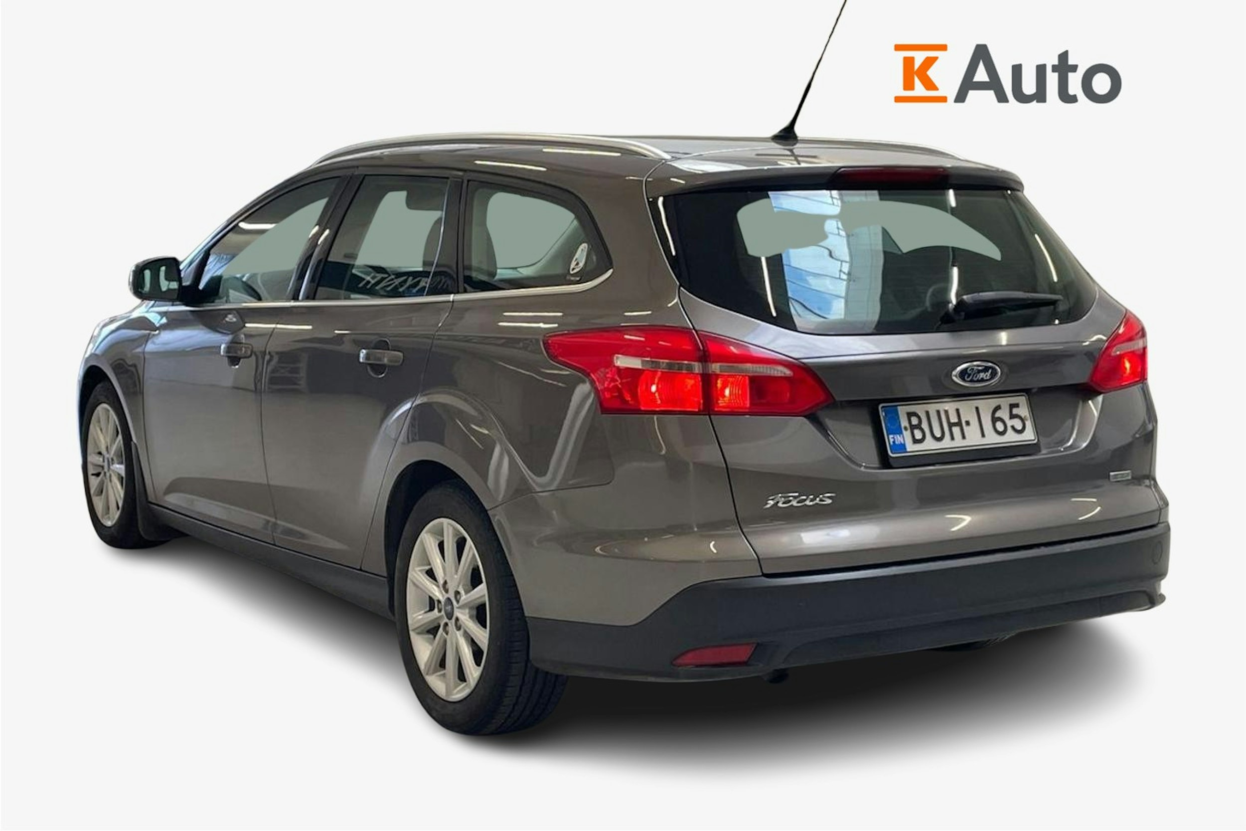 ruskea (beige) Ford Focus 2015 kuva 2.