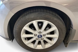 ruskea (beige) Ford Focus 2015 kuva 9.