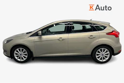 harmaa Ford Focus 2015 kuva 5.