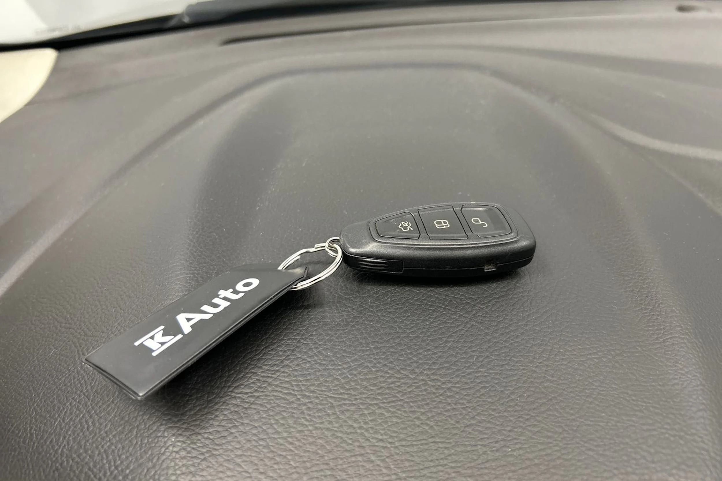 harmaa Ford Focus 2015 kuva 22.