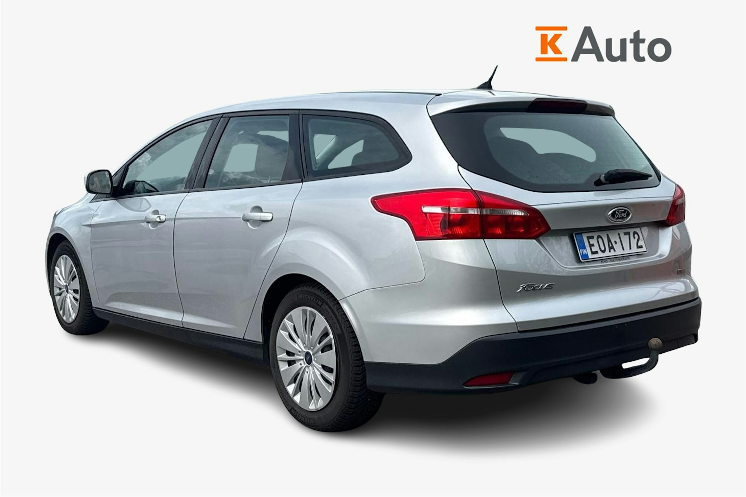 harmaa Ford Focus 2015 kuva 2.