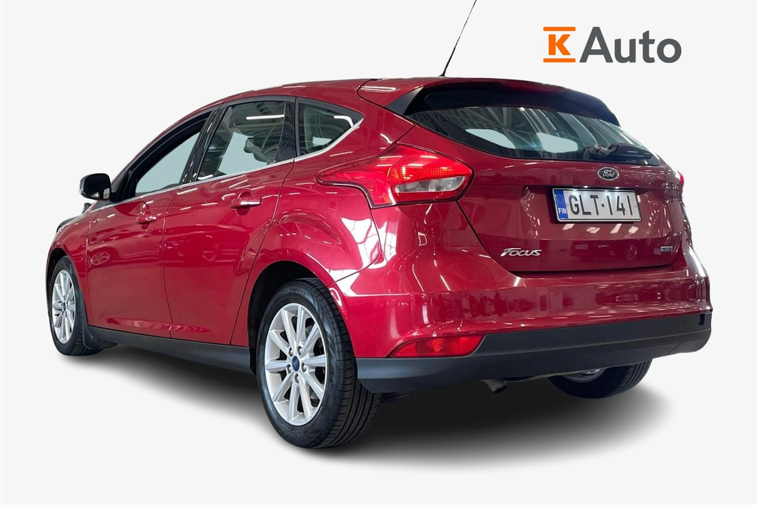 punainen Ford Focus 2015 kuva 3.