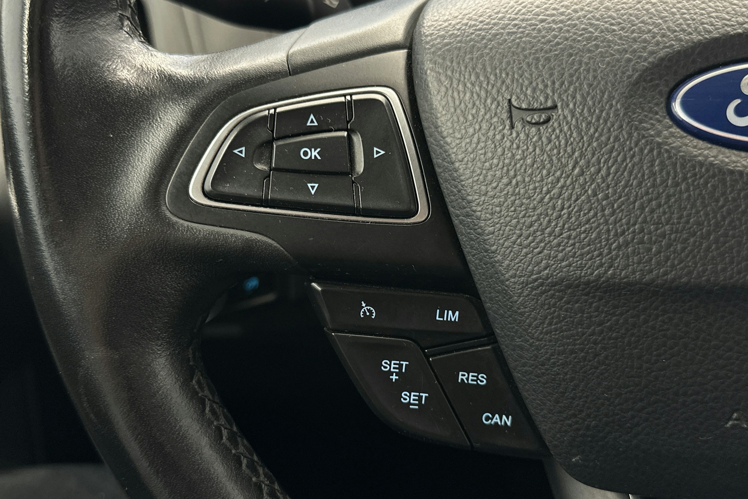 hopea Ford Focus 2015 kuva 17.