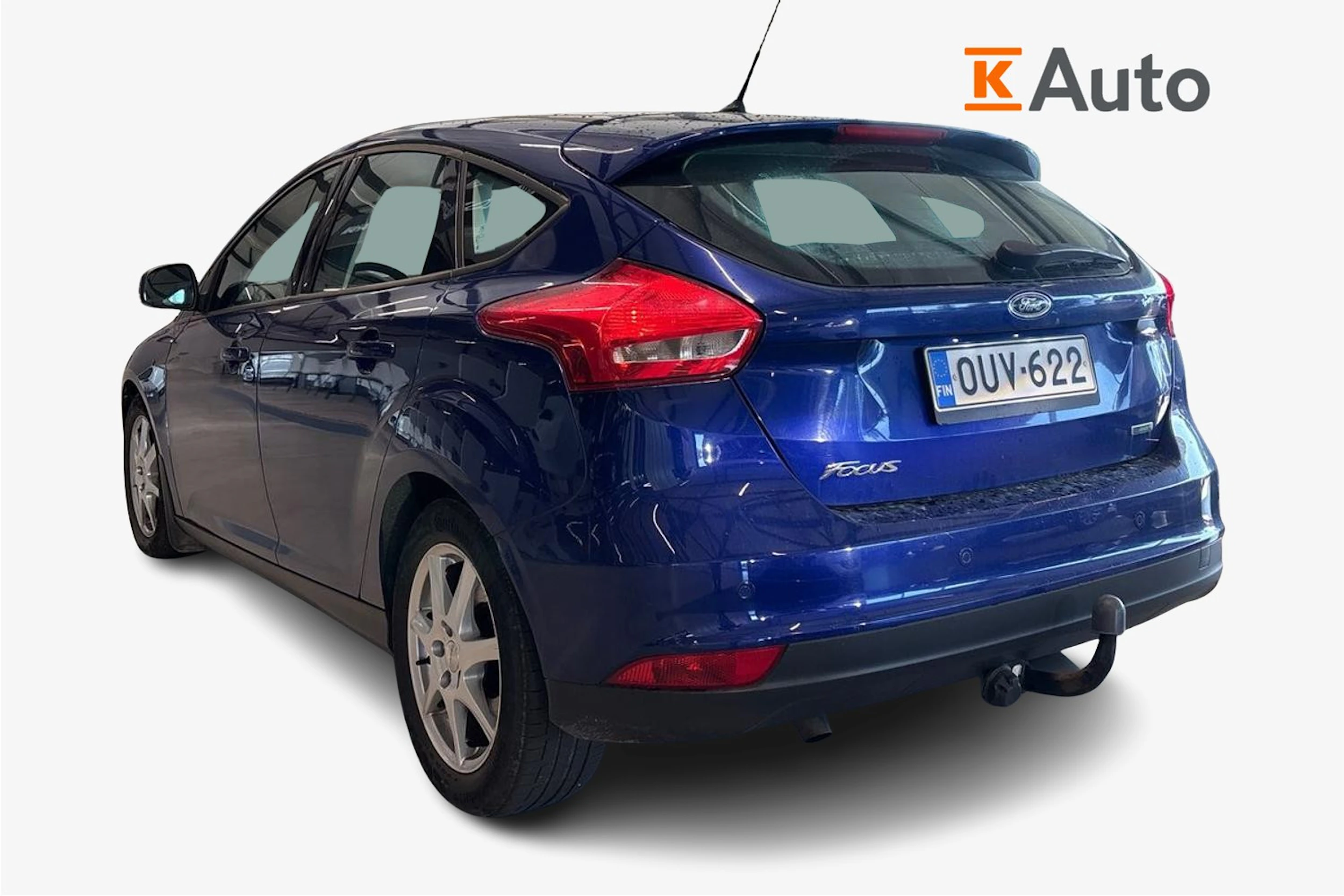 sininen Ford Focus 2015 kuva 2.