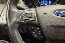 Valkoinen Ford FOCUS 2016 kuva 20.