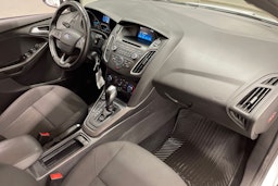 Valkoinen Ford FOCUS 2016 kuva 25.