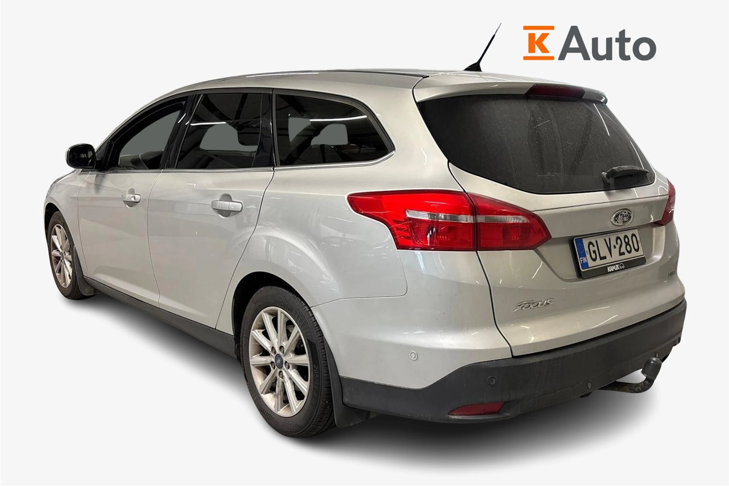 harmaa Ford Focus 2016 kuva 2.