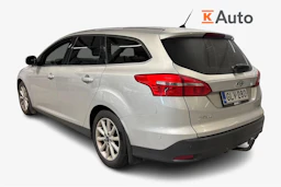 harmaa Ford Focus 2016 kuva 2.