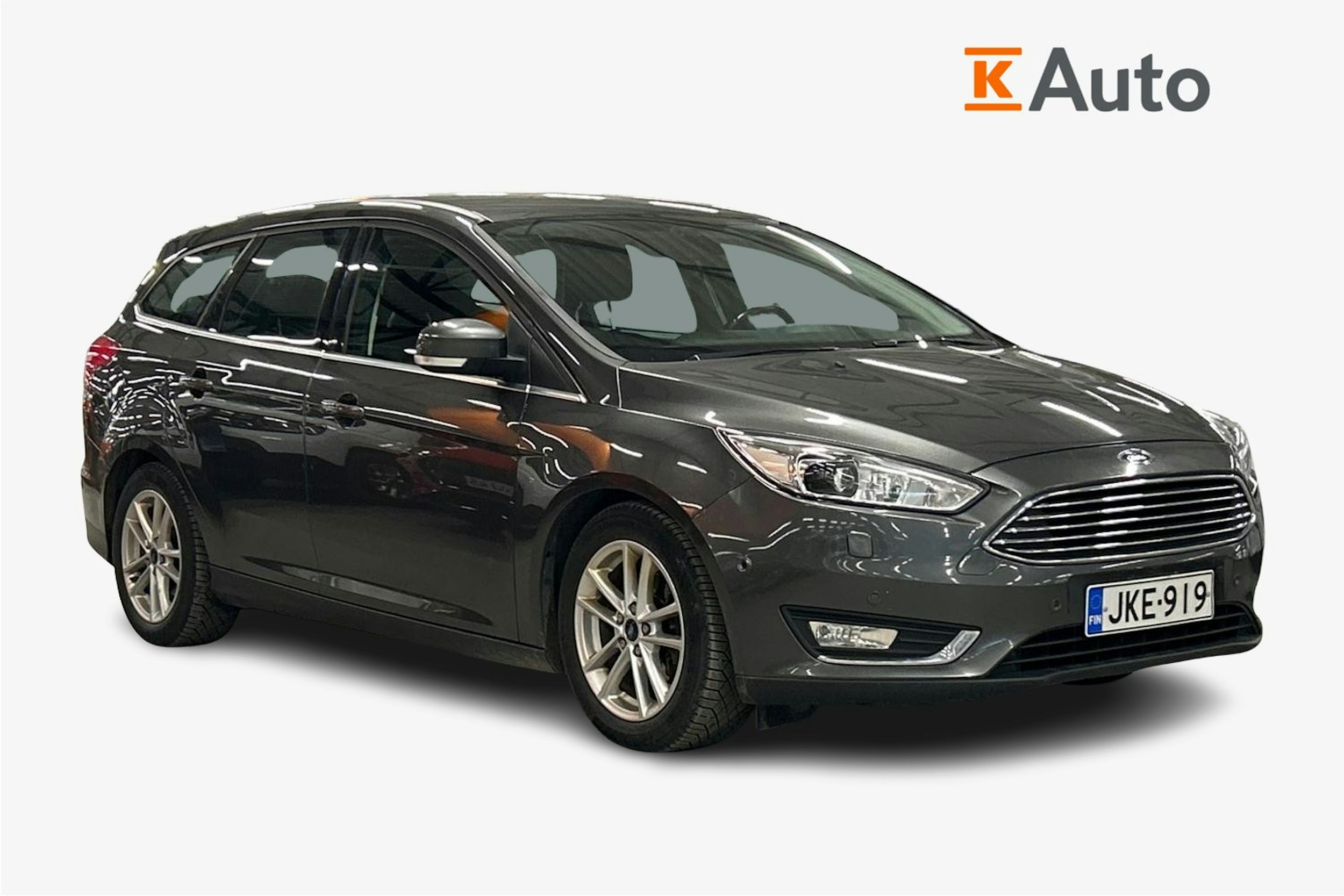 harmaa Ford Focus 2016 kuva 1.