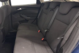 Sininen Ford FOCUS 2016 kuva 8.