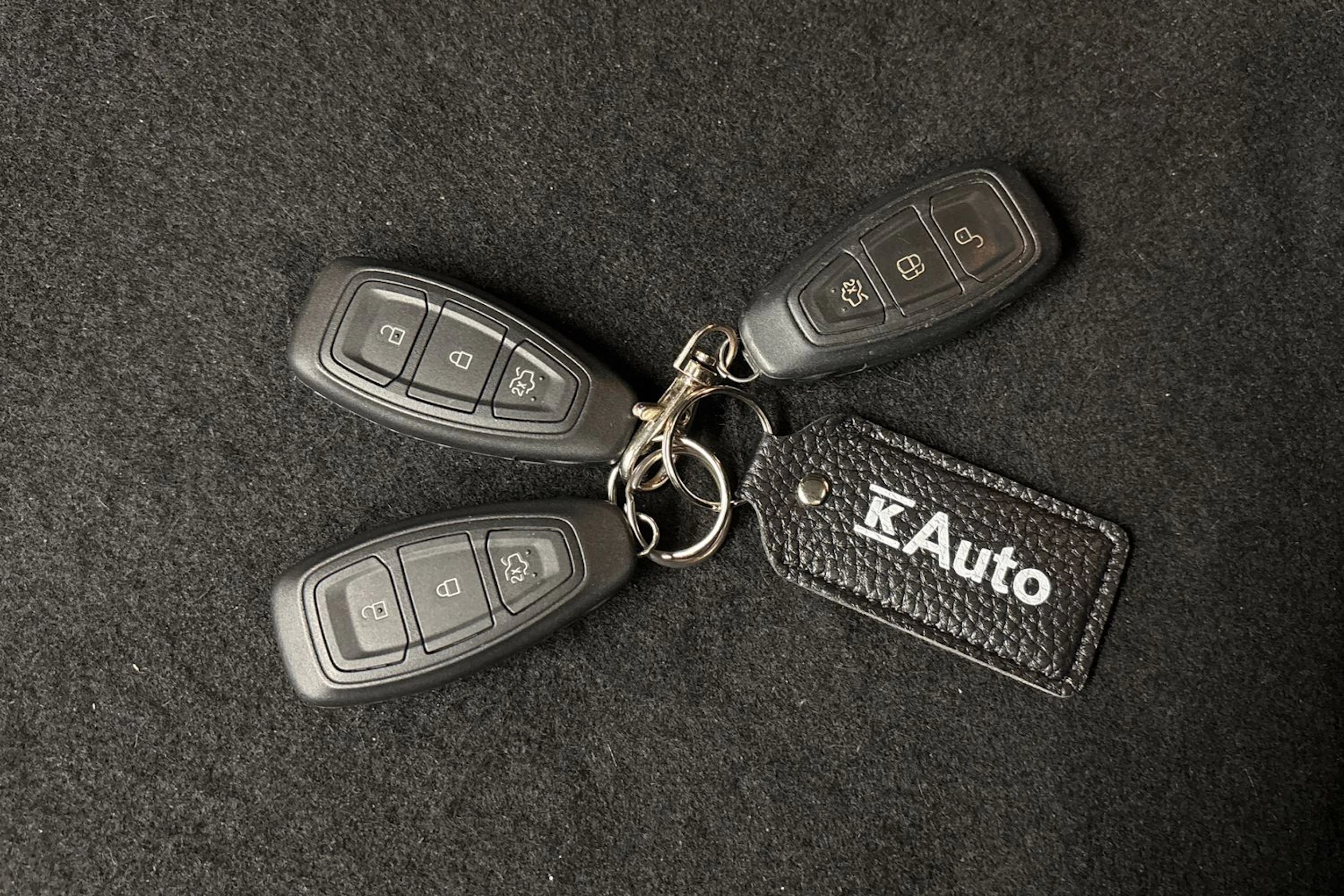 Sininen Ford FOCUS 2016 kuva 20.