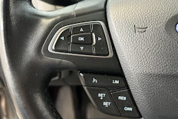 ruskea (beige) Ford Focus 2016 kuva 17.