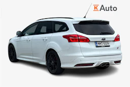 valkoinen Ford Focus 2016 kuva 2.