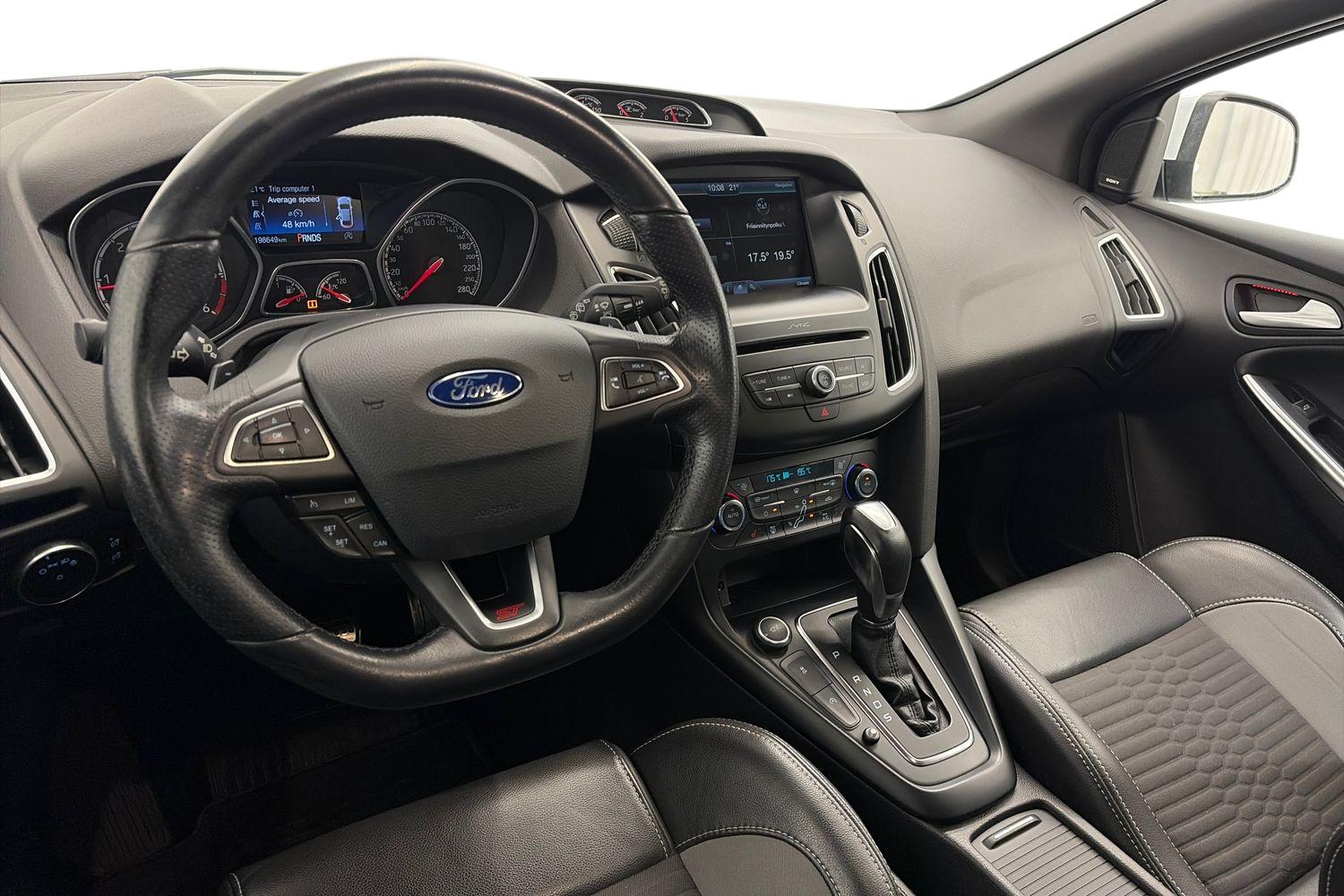 Ford Focus 2016, kuva 6/27