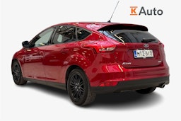 punainen Ford Focus 2016 kuva 2.