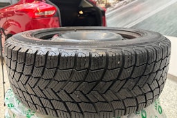 punainen Ford Focus 2016 kuva 14.