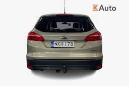 Harmaa Ford FOCUS 2016 kuva 3.