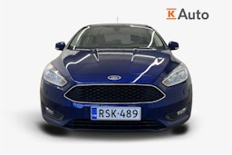 sininen Ford Focus 2016 kuva 5.
