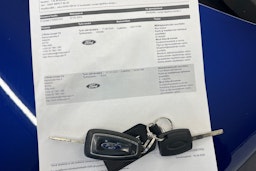sininen Ford Focus 2016 kuva 19.