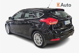 Musta Ford FOCUS 2016 kuva 2.