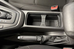 valkoinen Ford Focus 2016 kuva 20.