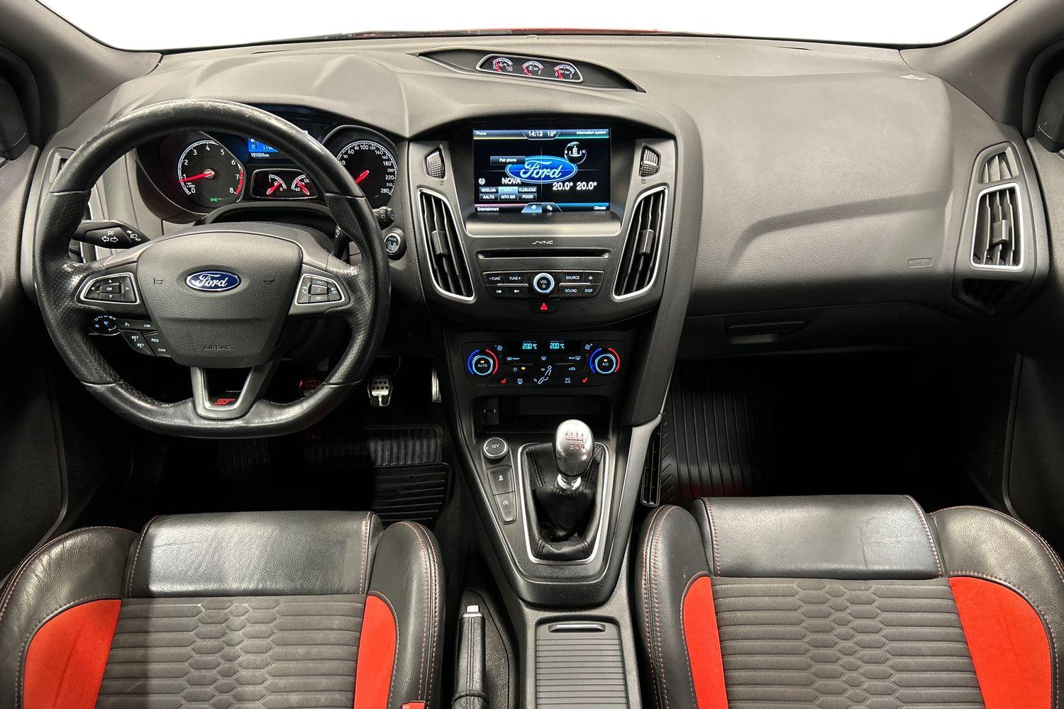 Ford Focus 2016, kuva 7/20