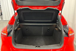 punainen Ford Focus 2016 kuva 12.