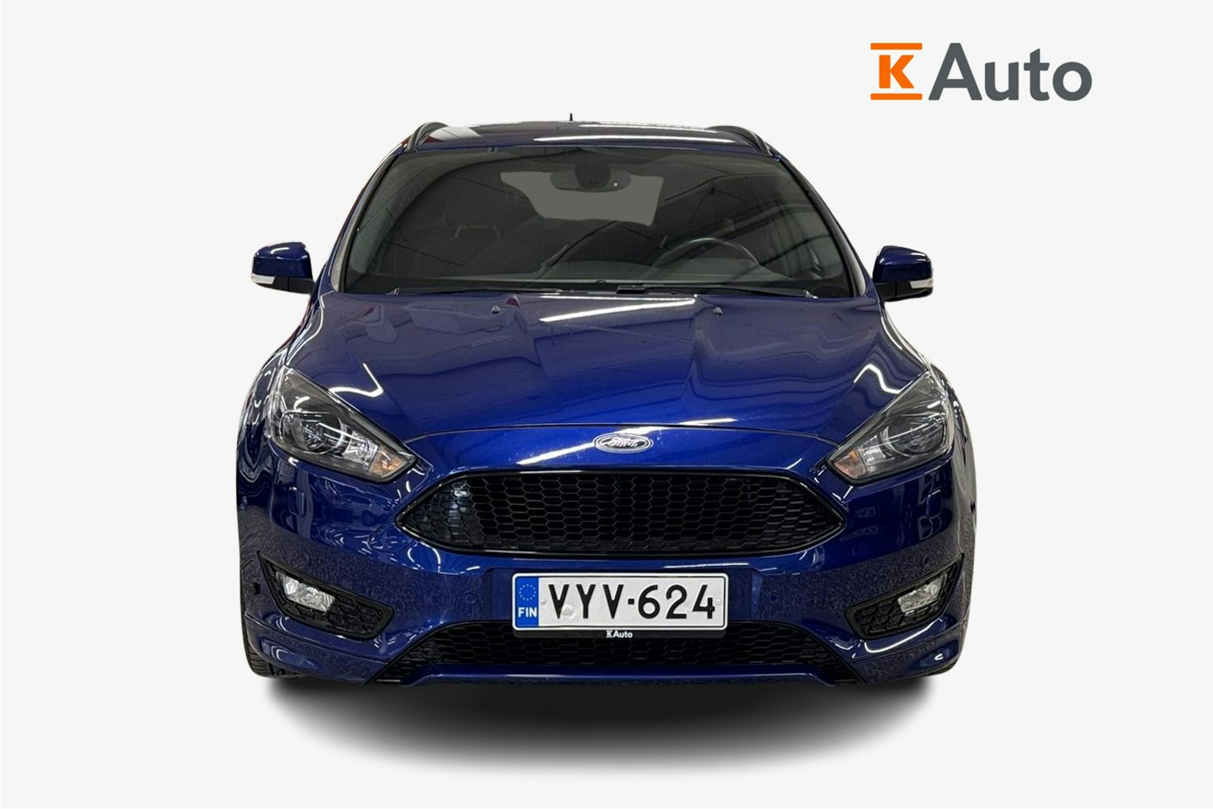 sininen Ford Focus 2016 kuva 5.
