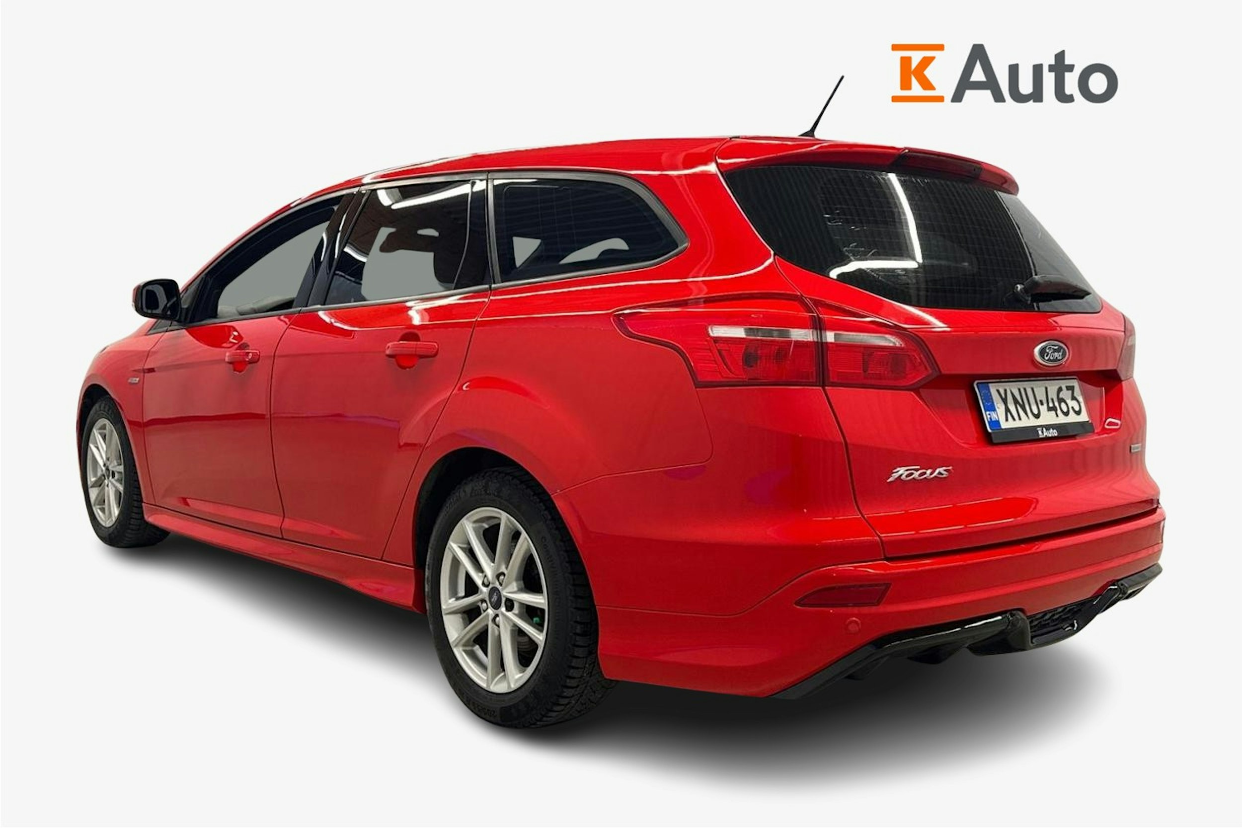 punainen Ford Focus 2016 kuva 2.