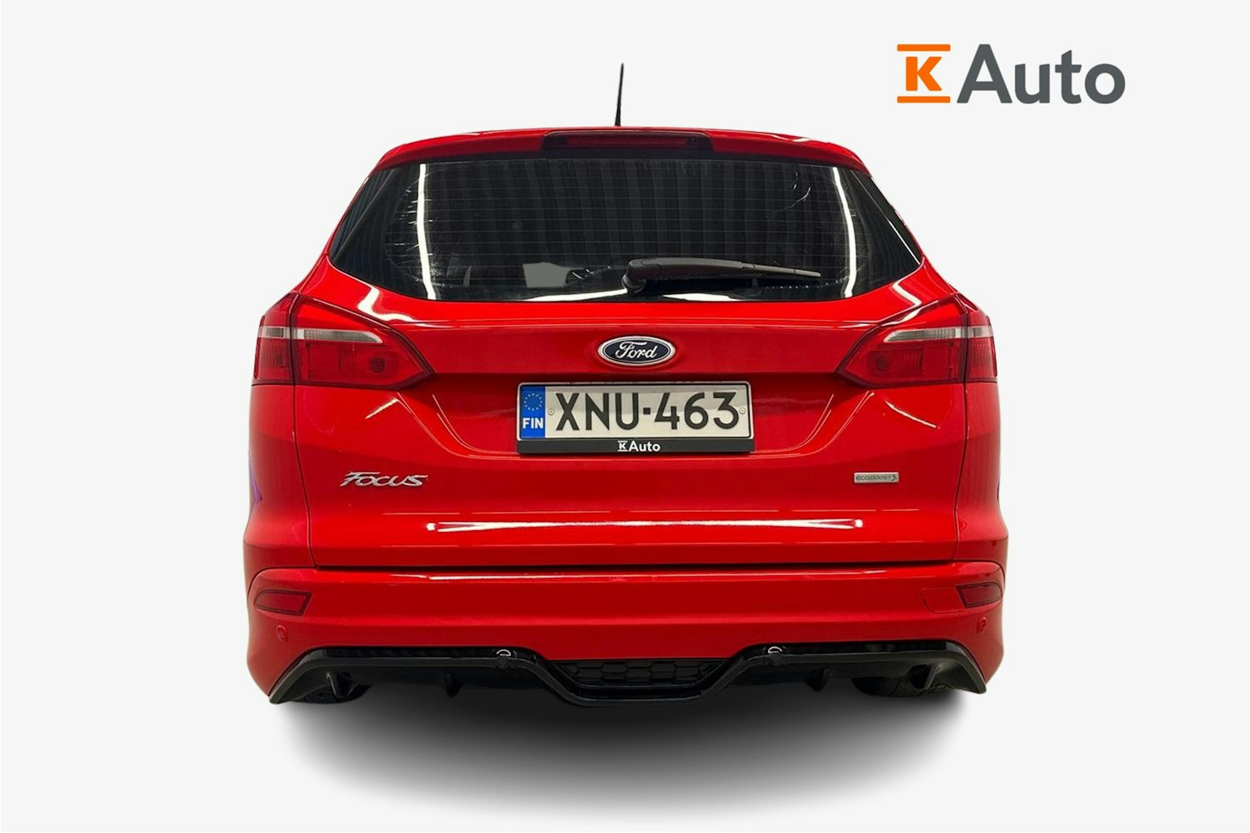 punainen Ford Focus 2016 kuva 3.
