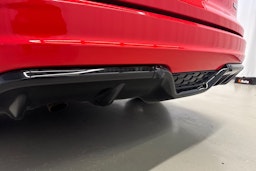 punainen Ford Focus 2016 kuva 15.