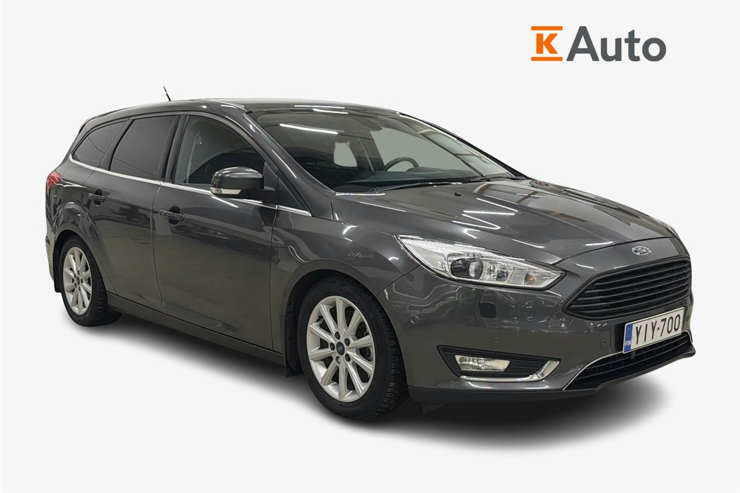 harmaa Ford Focus 2016 kuva 1.