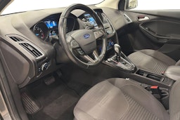 harmaa Ford Focus 2016 kuva 7.