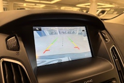 harmaa Ford Focus 2016 kuva 18.