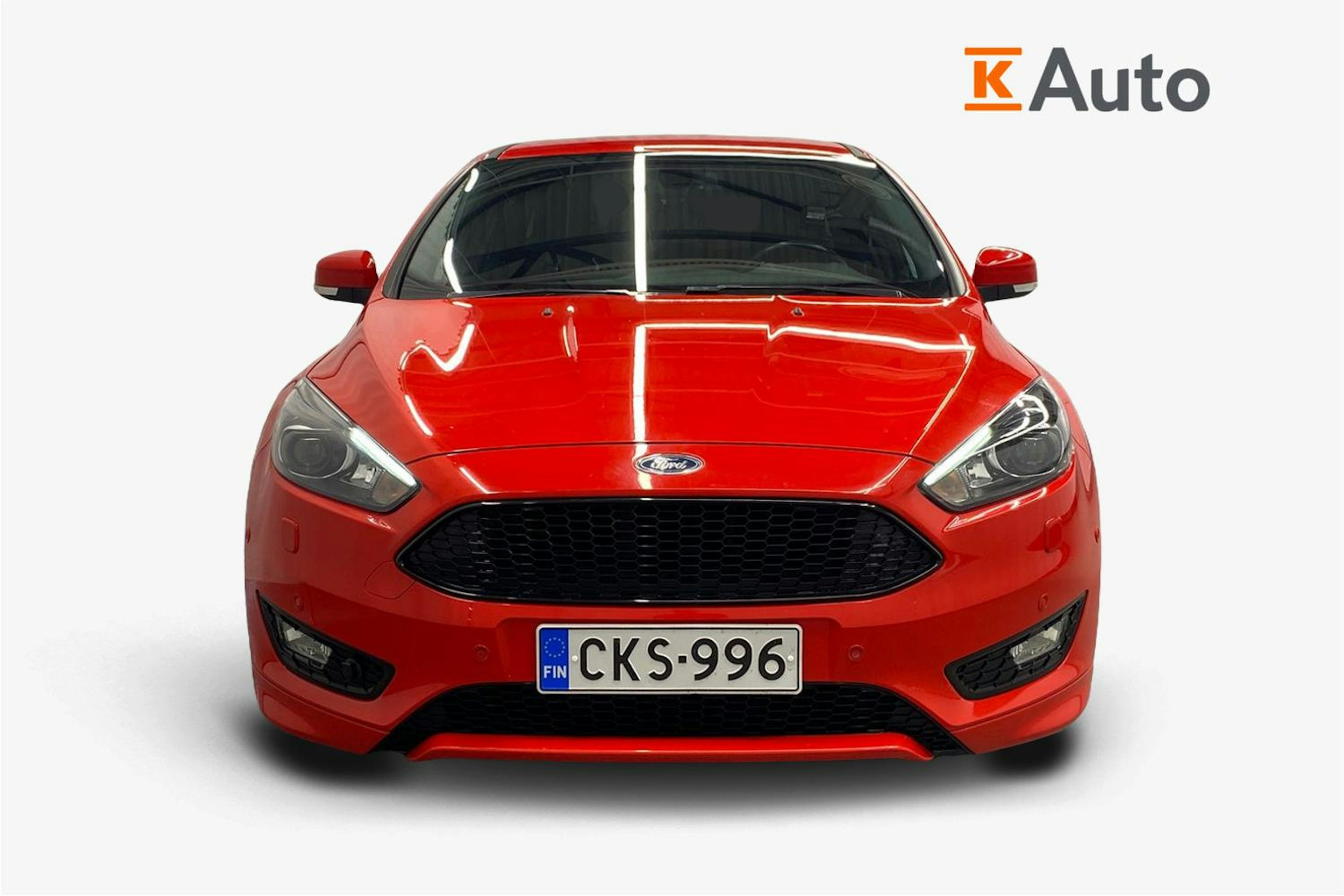 punainen Ford Focus 2017 kuva 5.