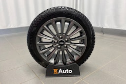 punainen Ford Focus 2017 kuva 13.